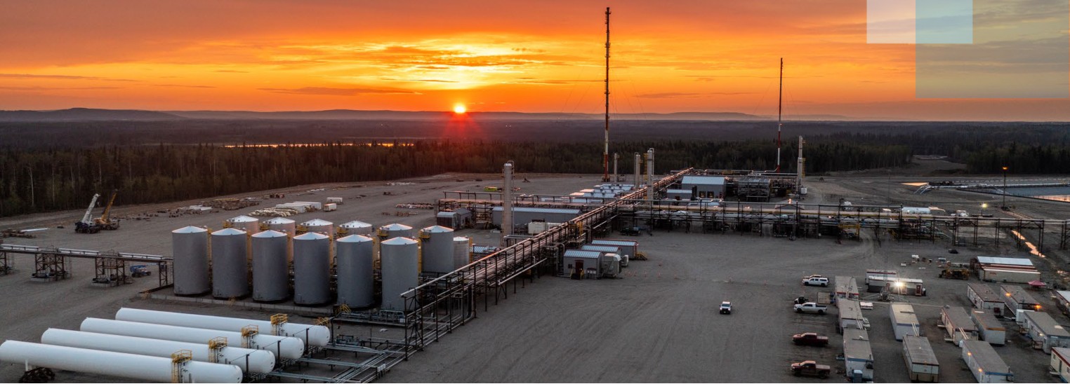Instalação de gás e condensado da ARC Resources em Attachie, Canadá